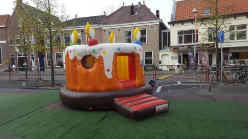 Springkussen Taartkussen